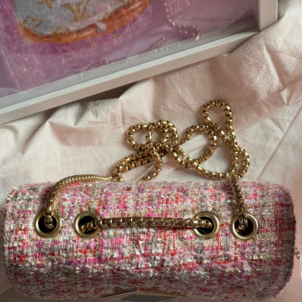 NWOT Chic Pink Tweed crossbody or shoulder Women's Bag - Picture 9 of 9